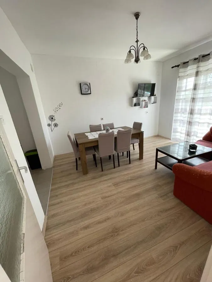Starigrad Paklenica-Josipa Apartmani
